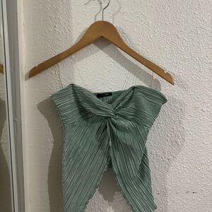Elegant Green Pleated Women's Top
